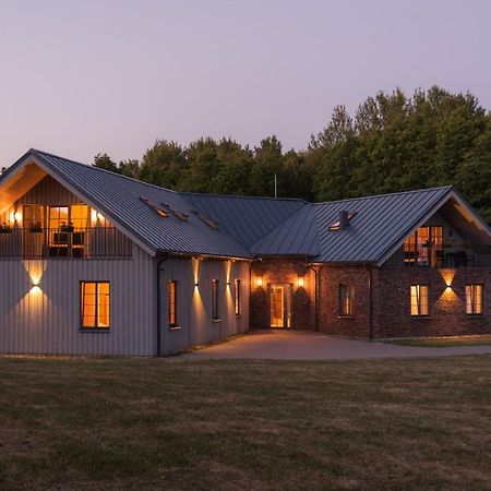Lake & Library Boutique Hotel Ignalina Buitenkant foto