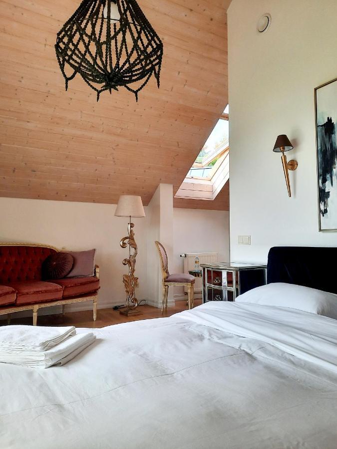 Lake & Library Boutique Hotel Ignalina Buitenkant foto