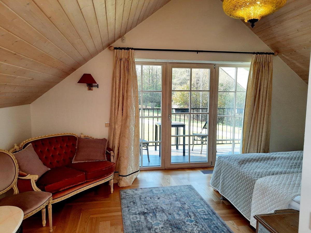 Lake & Library Boutique Hotel Ignalina Buitenkant foto